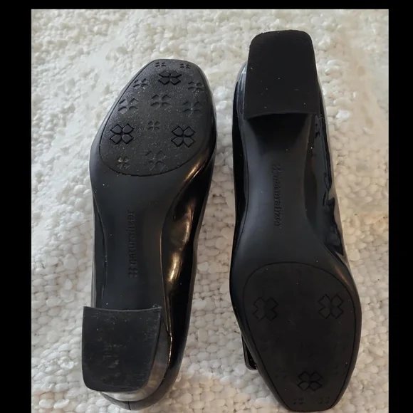 COMFORTABLE SHOE - Picture 2 of 8